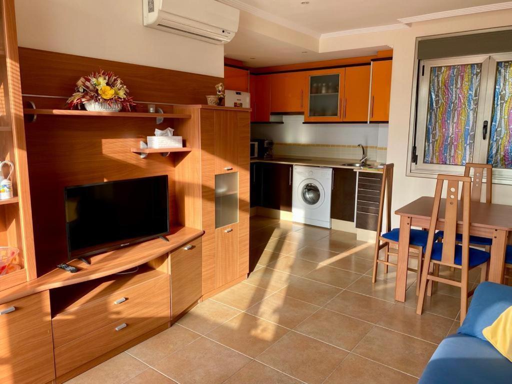 Appartamento Enfoz Con Parking Y A La Orilla Del Mar Esterno foto